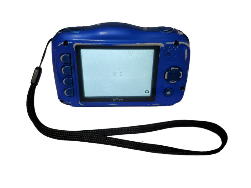 Nikon Coolpix W150 13.2MP Digital Camera (READ) |