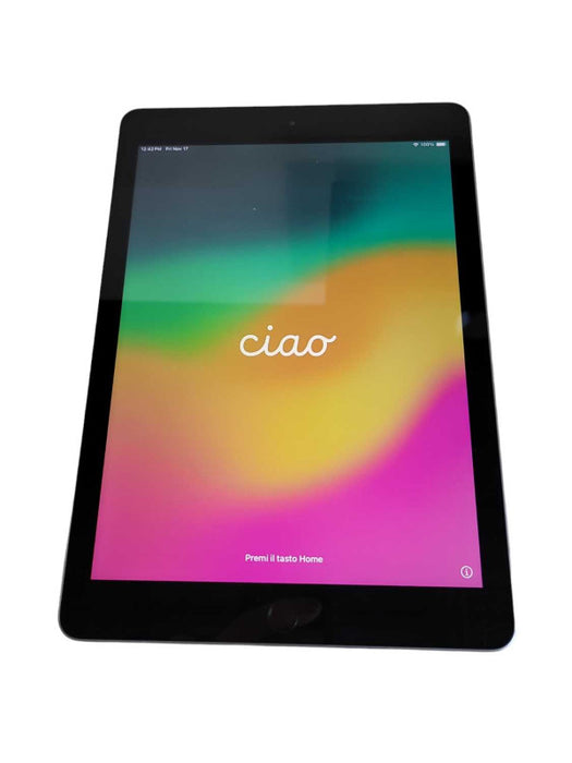Apple iPad 6th Gen (A1893) - READ QÎ