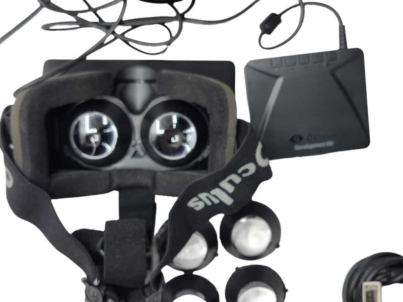 oculus development kit with Case, READ _
