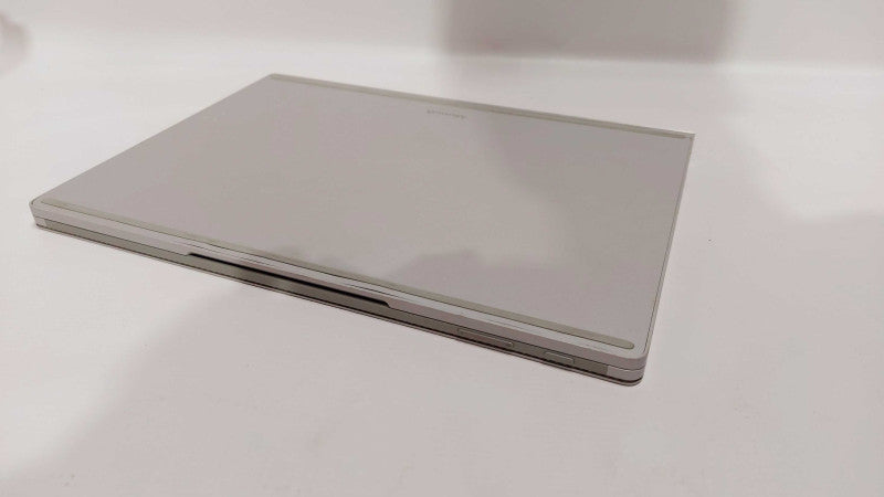 Microsoft Surface Pro 1796 i5-7300U @ 2.60ghz / 8gb ram / 256gb ssd #