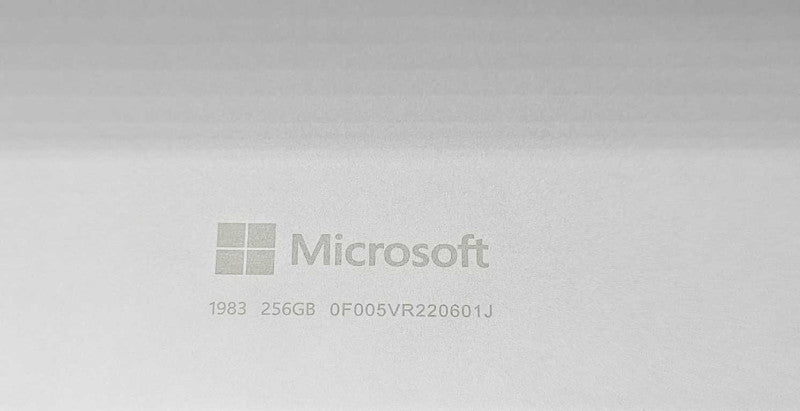 Microsoft surface pro 8 11th Gen Intel Core i7 CPU, 16GB RAM, 256GB, READ _