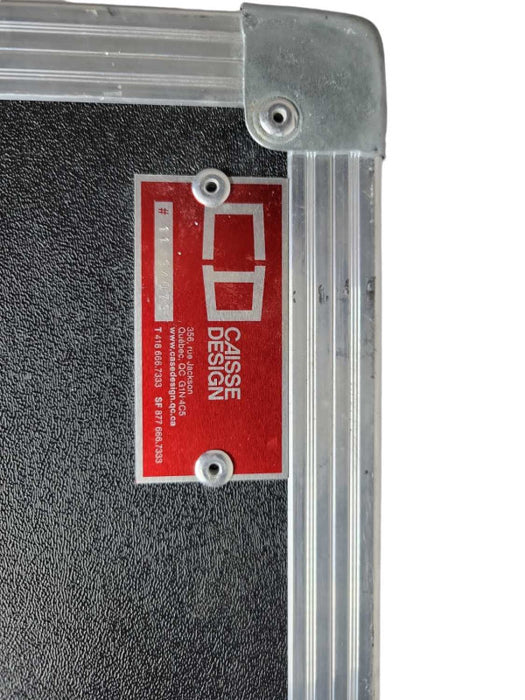 Case Design - Travel Trunk with Handle %