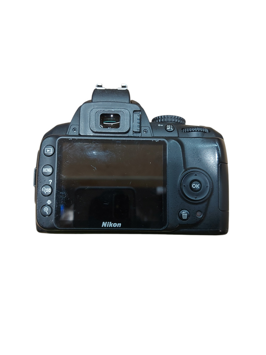 Nikon D3000 Camera Body