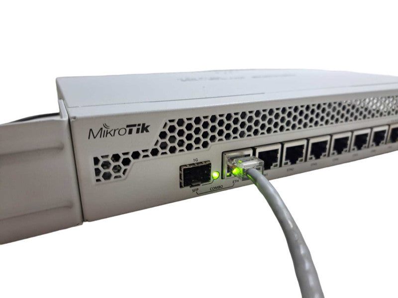 MikroTik CCR1009-7G-1C-PC | Cloud Core Router 7x Gigabit 1x SFP | )