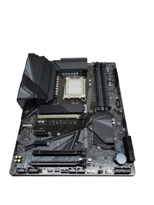 GIGABYTE Z690 UD AX DDR4 - 12th Gen Intel (READ) 3x m.2 %