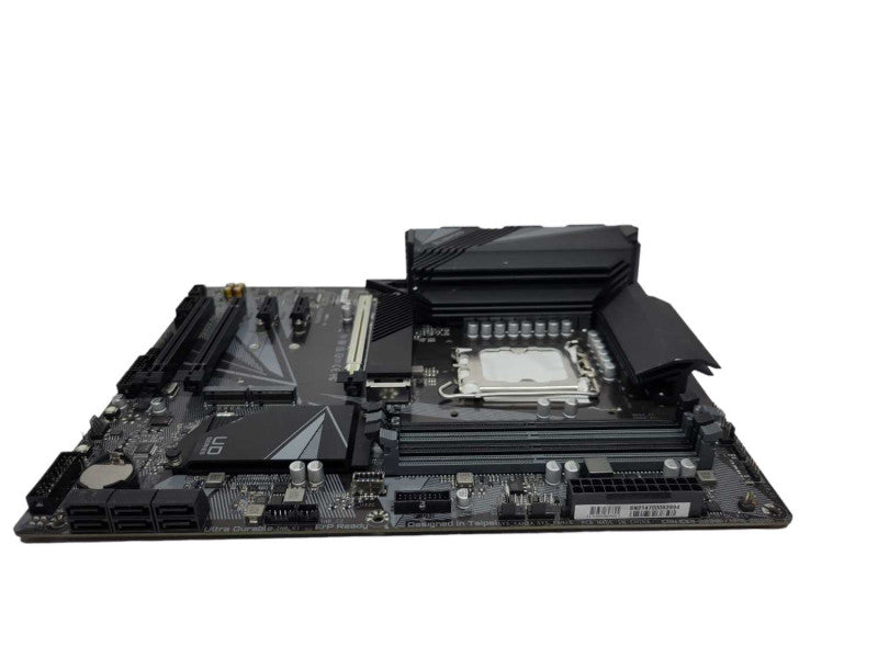 GIGABYTE Z690 UD AX DDR4 - 12th Gen Intel (READ) 3x m.2 %