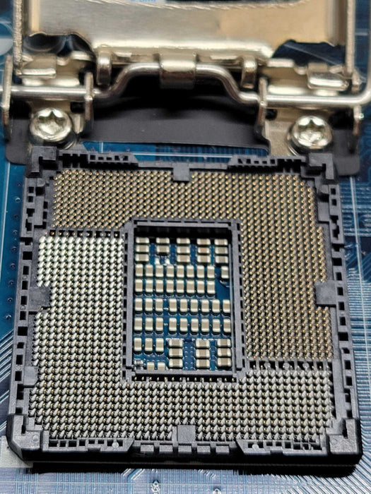 Alienware Aurora R9 Motherboard (9th Gen Intel) + Wi-Fi %