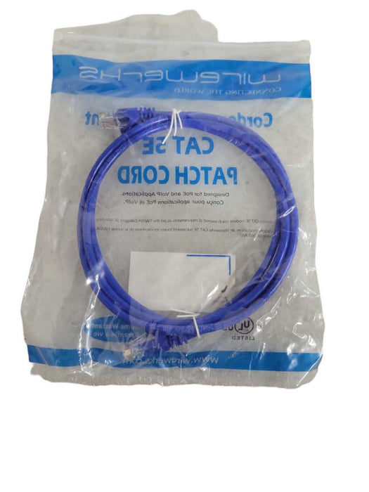 New | Wirewerks 5FT CAT5e UTP Patch Cable | Blue Q!