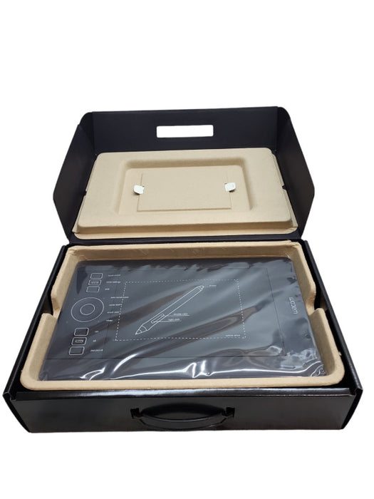 Wacom Intuos Pro Small PTH-451 Graphics Tablet  &