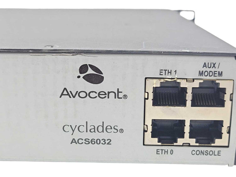 Avocent Cyclades ACS6032 520-745-501 Console KVM Switch, READ _