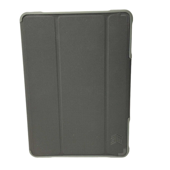 Apple iPad (6th generation) 32GB UNLOCKED  -