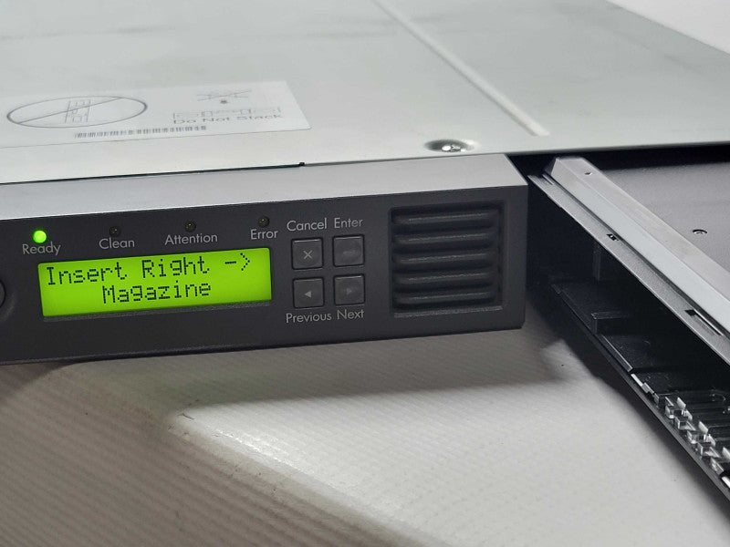 HP StorageWorks 1/8 G2 Autoloader incl. 1x LTO-6 SAS _