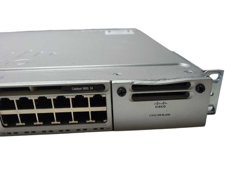 Cisco Catalyst WS-C3850-24T-L 24-Port Gigabit Switch READ Q$