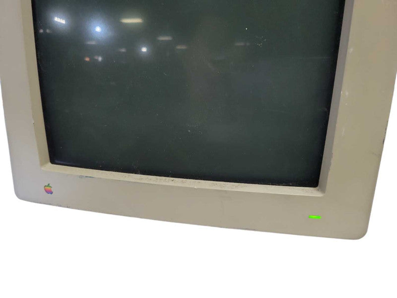 Apple M1030 15\\" Apple Monochrome Portrait Display %