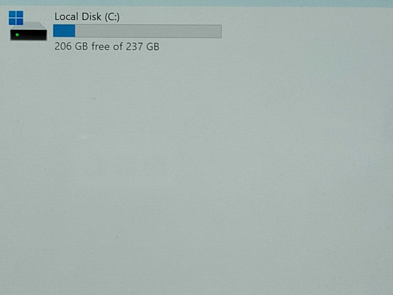 Microsoft Surface Pro 1796 Core i5-8350U 1.7GHz, 8GB RAM 256GB SSD  _