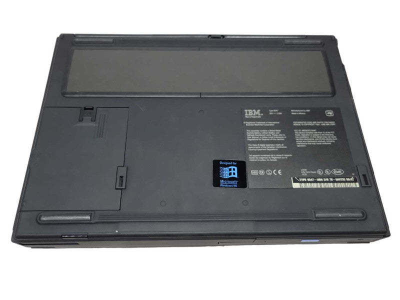 VIntage - IBM ThinkPad 760EL - Intel Pentium | 40MB RAM | NO HDD | PWR ADPTR %