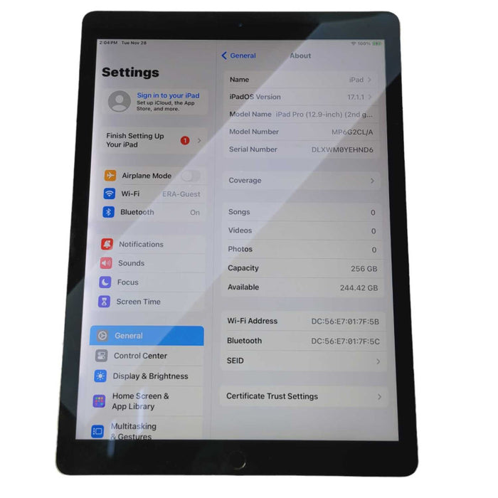 Apple iPad PRO 12.9 (2nd gen) 256GB UNLOCKED Plz READ  -