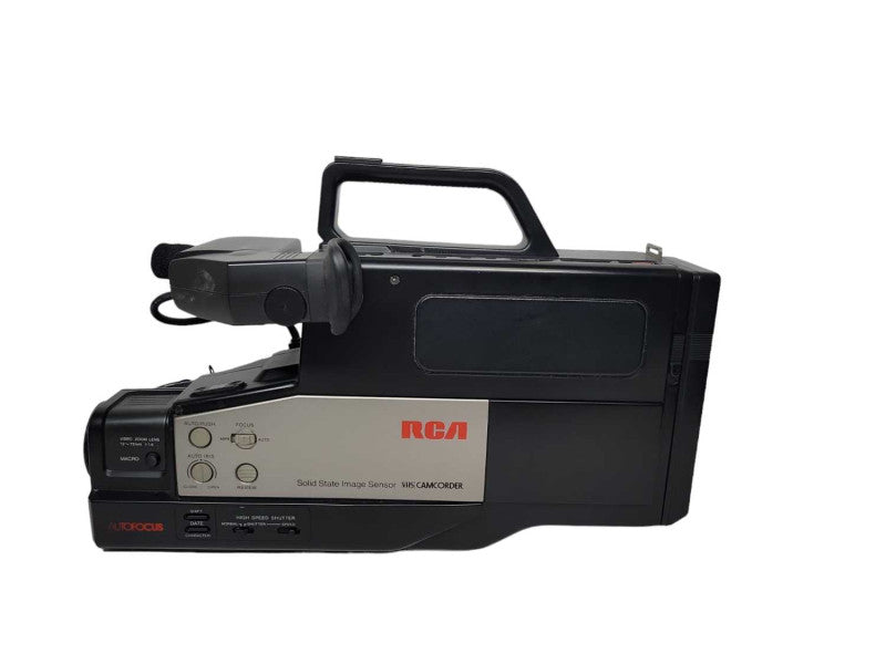 RCA CPR-250 VHS Camcorder - Solid State Image Sensor Auto Focus w/Carrying Ca %