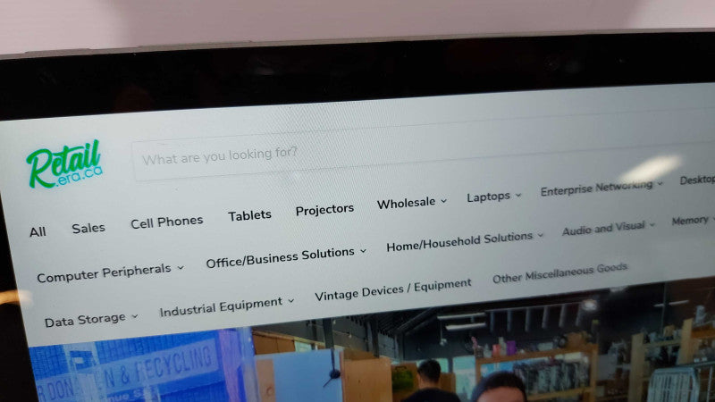 Microsoft surface pro 1796 i5-7300U 2.712ghz / 8gb ram / 256gb ssd / READ #