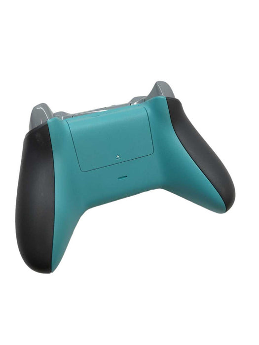 Microsoft Xbox One Controller Model: 1708 teal and grey Q?