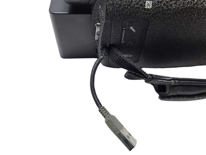 Sony Handycam FDR-AX33 4K 20.6 MP 10x Optical Zoom Camcorder READ $