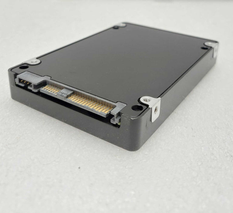 HP 3.84TB 2.5\\'\\' SAS SSD 12GB/S MODEL MZ - ILS3T80 AREX3840S5XNNTRI SSD :