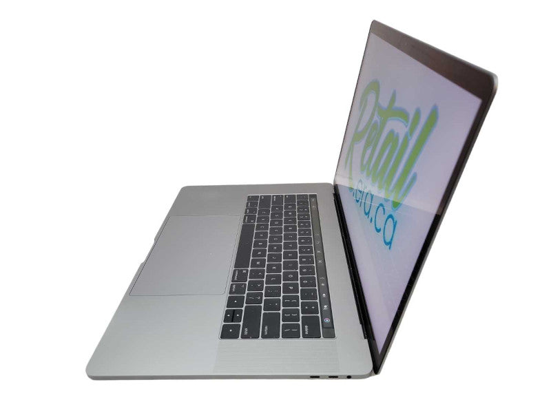 Apple Macbook Pro 2017 15\\" Core i7-7820HQ @ 2.9GHz 16GB DDR3 500GB SSD Radeon Pro 560 4GB (