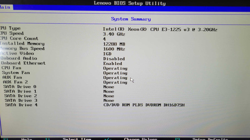 Lenovo TS440 - Xeon E3-1225 v3 | 12GB RAM | NO HDD | MegaRAID SAS 9240-8i %