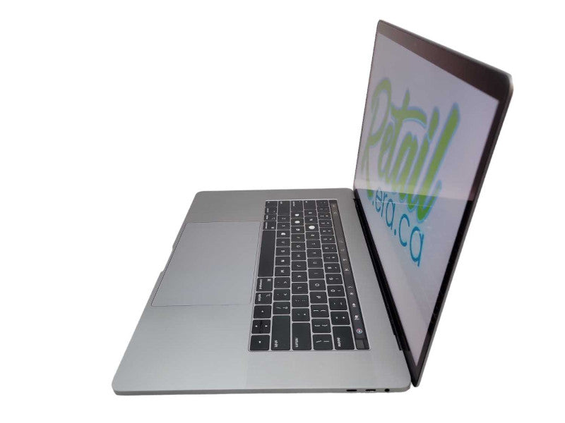 Apple Macbook Pro 2018 15\\" Core i7-8750H @ 2.2GHz 16GB DDR4 250GB SSD Radeon Pro 555X 4GB [Read] (