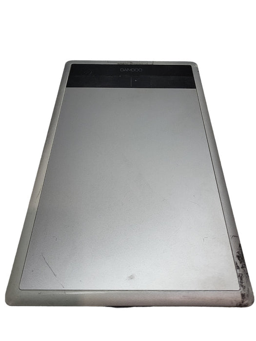 Wacom Bamboo  CTH-670 Touch Drawing Graphics Tablet  &