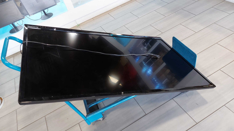 Sharp LC60LE830U 60\\" AQUOS LED TV 1080p 4 ms 120Hz 213W #