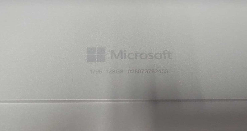 Microsoft Surface Pro 1796, Core i5-7300U 2.6GHz, 4GB, 128GB SSD, w/ Keyboard _