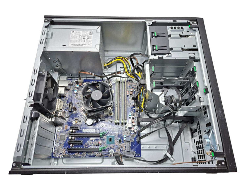 HP Z240 Tower | i7-7700 @ 3.60GHz 32GB DDR4 | No GPU or HDD\\'s )