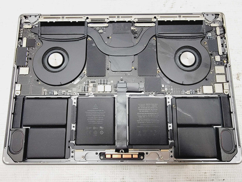 Apple Macbook Pro 2021 16\\" Chip M1 [A2485 - Parts Only] (