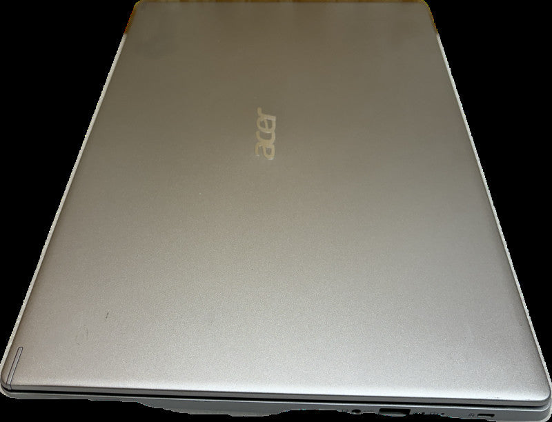 ACER Aspire 5 Intel Core i5-8265U 8 GB DDR$ RAM 256 GB SSD