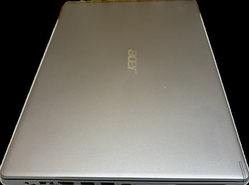 ACER Aspire 5 Intel Core i5-8265U 8 GB DDR$ RAM 256 GB SSD