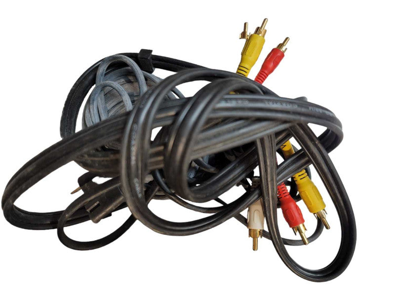 Assorted Cables Î²