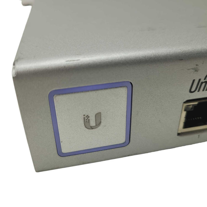 Ubiquiti UniFi Switch 8 150W Managed PoE+ Gigabit Switch -