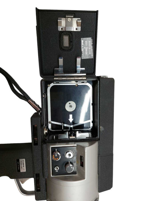 Canon Auto Zoom 1218 Super 8 Camera with Canon C-8 Trigger Grip 5  â