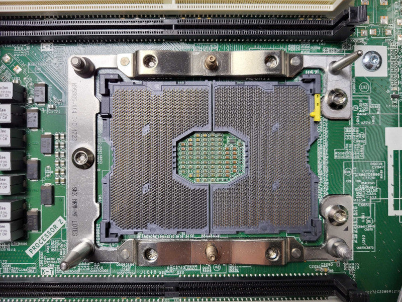 HP Proliant DL380 Gen10 2U No RAM/HDD/PSU READ $