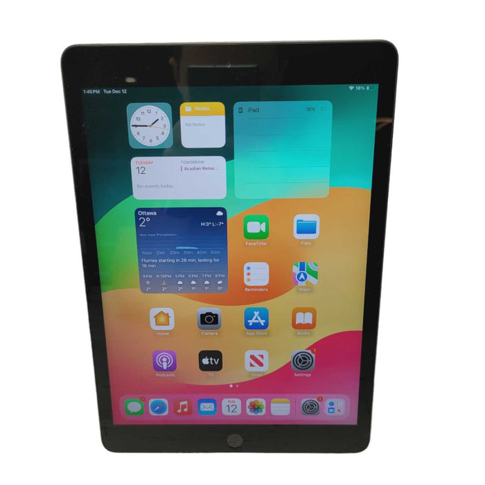 Apple iPad 8th generation A2270 32GB UNLOCKED MINT  -