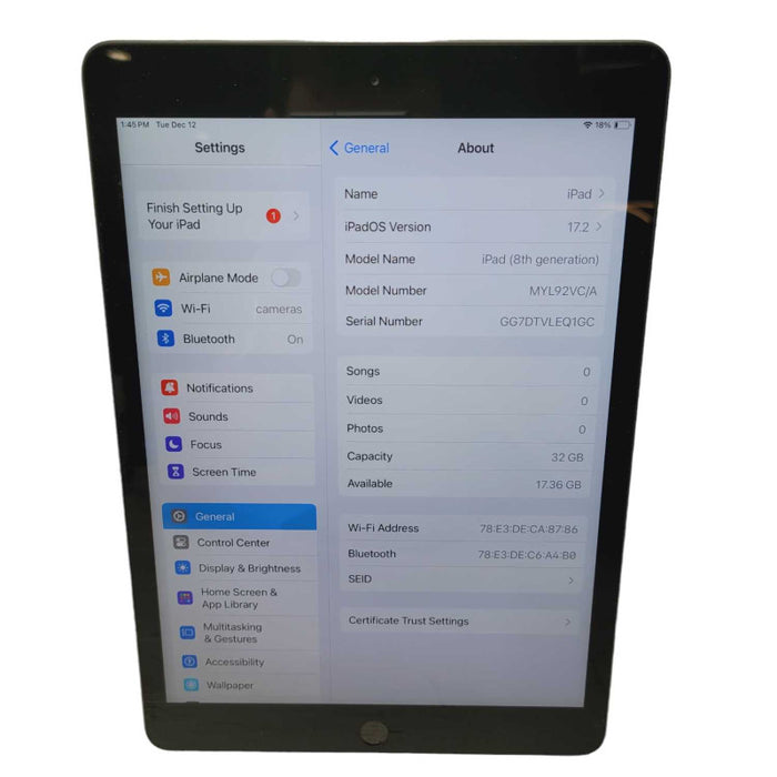 Apple iPad 8th generation A2270 32GB UNLOCKED MINT  -