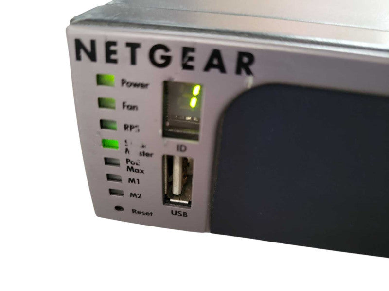 Netgear ProSafe 24-port Gigabit L2 + Managed Stackable Switch PoE GSM7228PS !