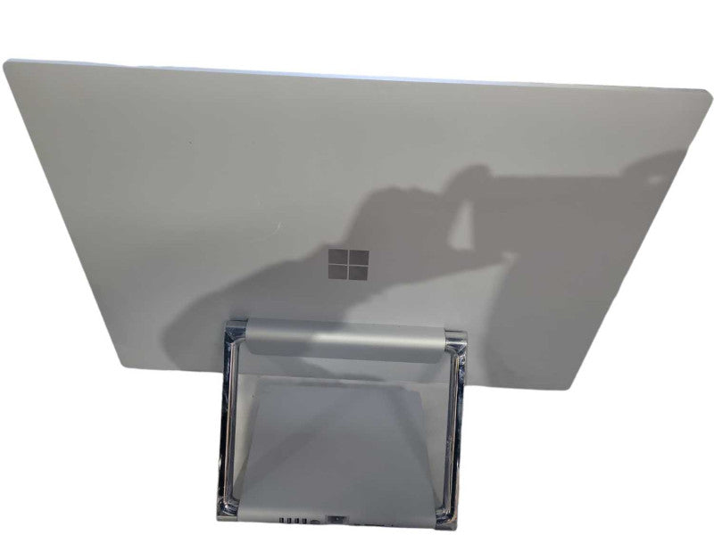 Microsoft Surface Studio 2 All In One Intel Core i7-7820HQ 16GB RAM 1TB GPU NVIDIA Geforce GTX 1060 !