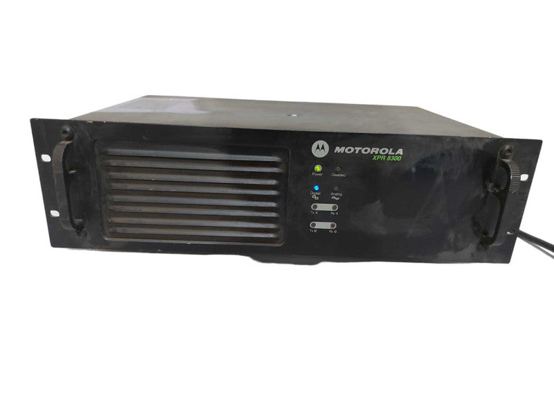 Motorola Xpr8300 MOTOTRBO Repeater AAM27QPR9JA7AN #
