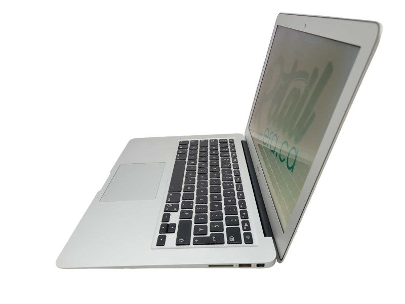 Apple Macbook Air 2015 13\\" Core i7-5650U @ 2.2GHz 8GB DDR3 120GB SSD (