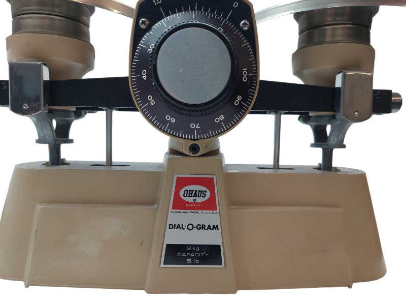 Ohaus Dial-O-Gram ballance Mechanical Beam Scale 2KG Capacity 5LB  =