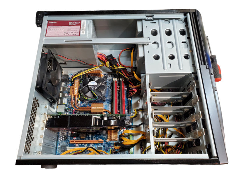 Custom PC Intel Core 2 Duo Q9300 4GB DDR2 EVGA 9600 GSO GPU NO HDD @