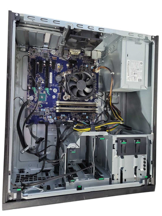 HP Z240 Tower | i7-7700 @ 3.60GHz 16GB DDR4 | No GPU or HDD\\'s !