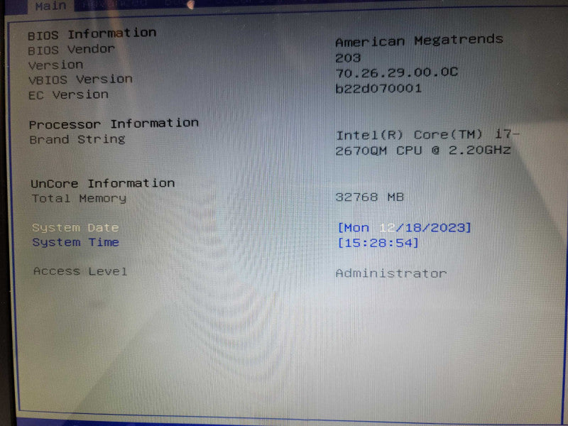 ASUS ROG G74S i7-2670QM| 32GB DDR3L  | NO STORAGE | AS-IS/FOR PARTS Î²